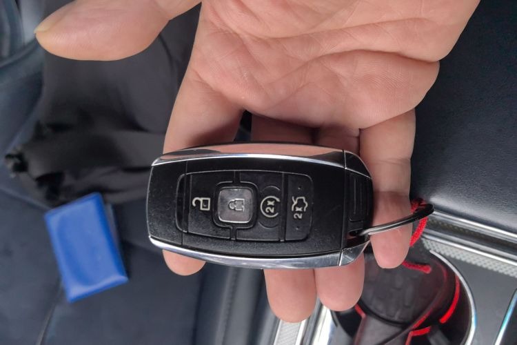 Navy Blue 2018 Lincoln Continental 3.0T AWD Presidential Edition - Riching Used Car Trading