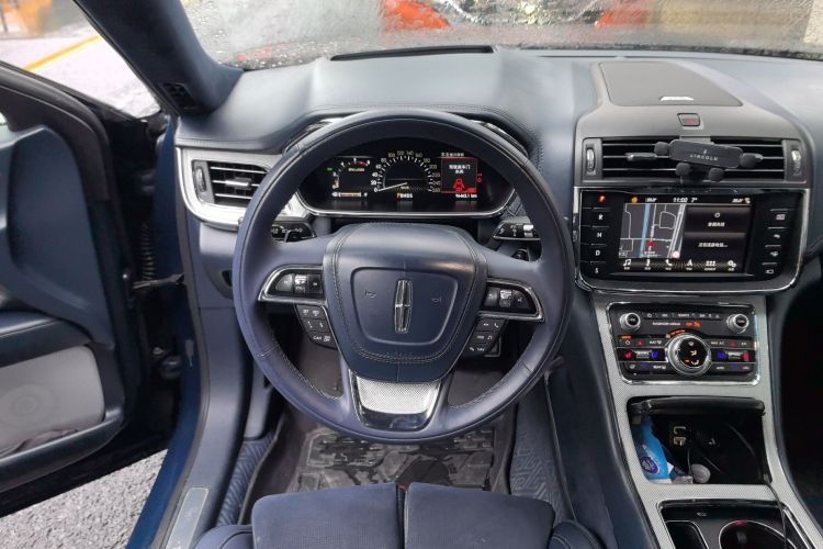 Navy Blue 2018 Lincoln Continental 3.0T AWD Presidential Edition - Riching Used Car Trading