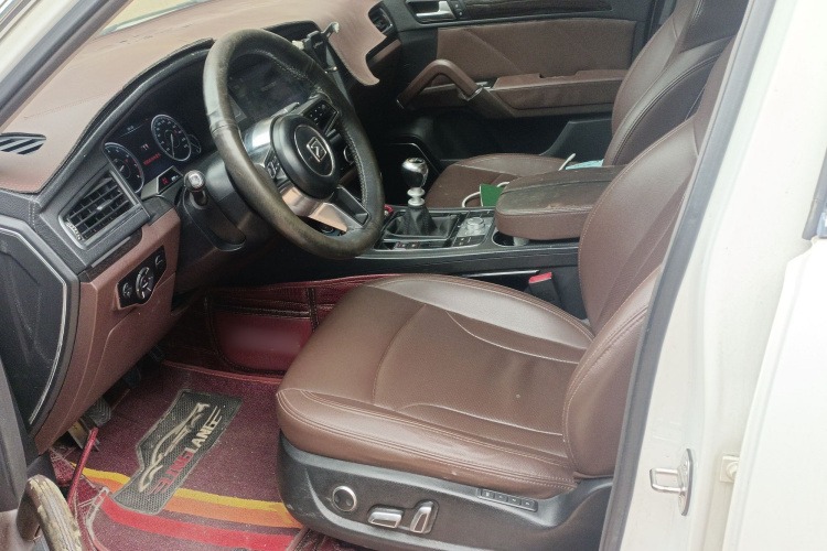 White 2016 Zotye T600 Sport Edition 1.5T Manual SUV - Riching Used Car Trading